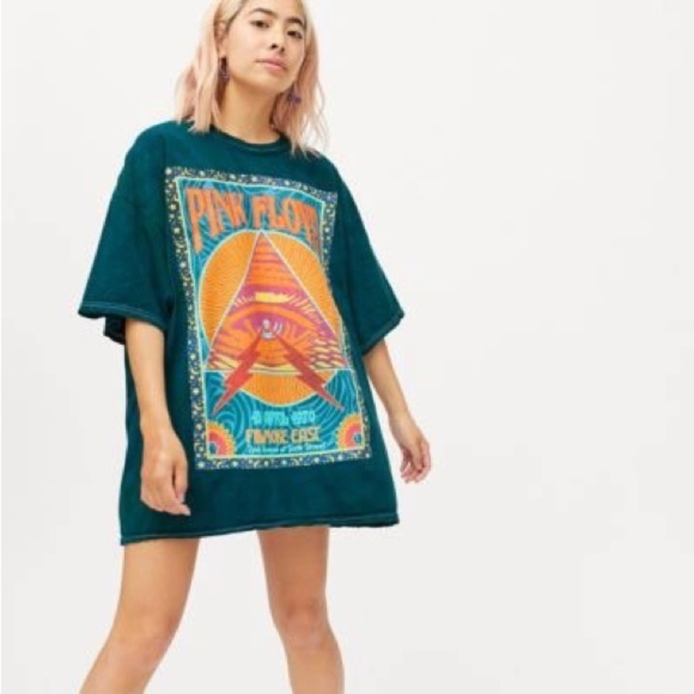 Urban Outfitters Pink Floyd Graphic T-Shirt